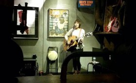 連載◆みゅう「walk in MYUsic」第十一回「present」 連載◆みゅう「walk in MYUsic」第十一回「present」