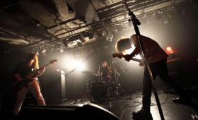 連載◆イシハラマイ「やめられないなら愛してしまえ」第2回「The cold tommy解体新書的インタビュー」 連載◆イシハラマイ「やめられないなら愛してしまえ」第2回「The cold tommy解体新書的インタビュー」